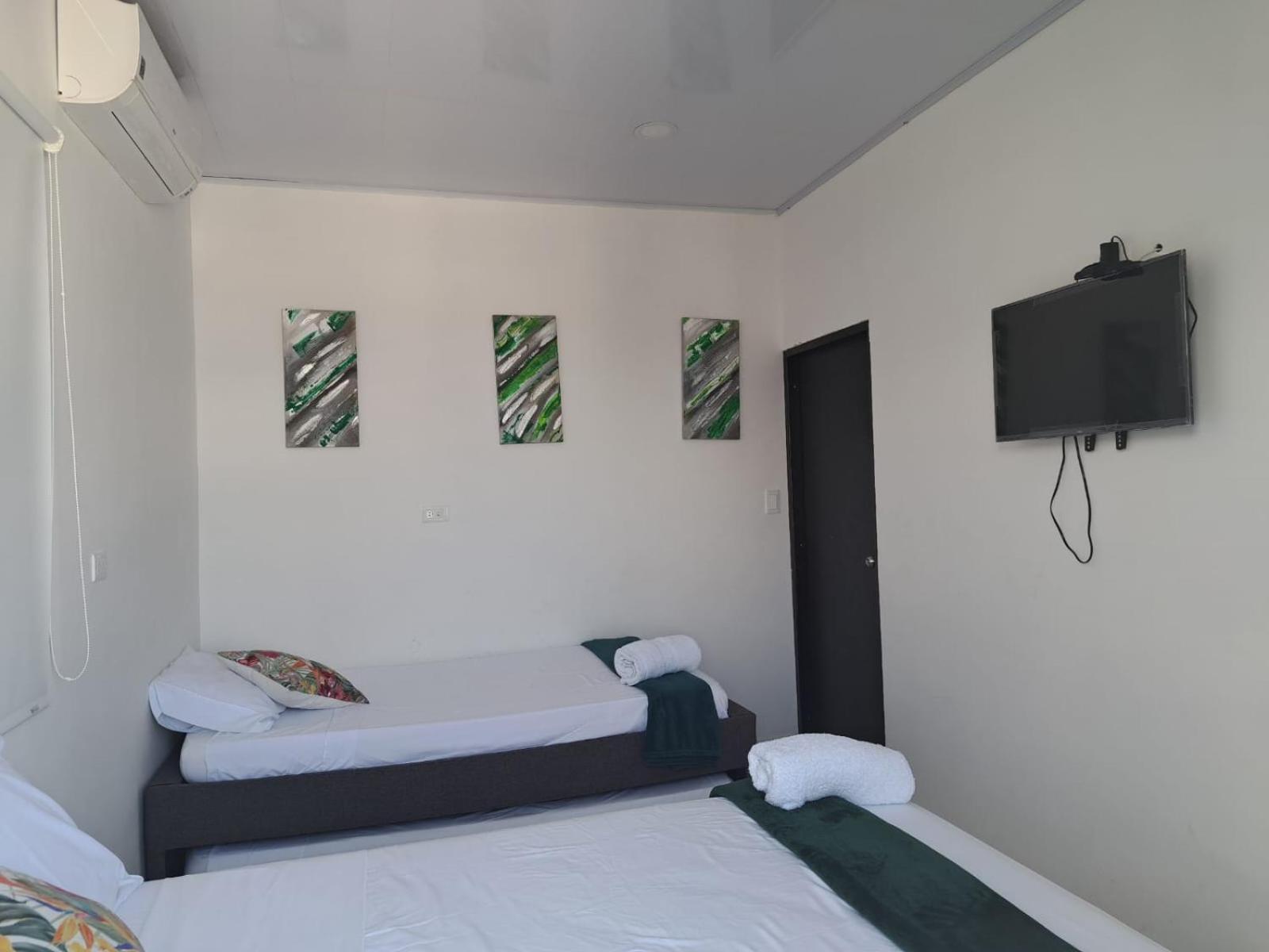 Aloha Beach Sai San Andres  Bagian luar foto